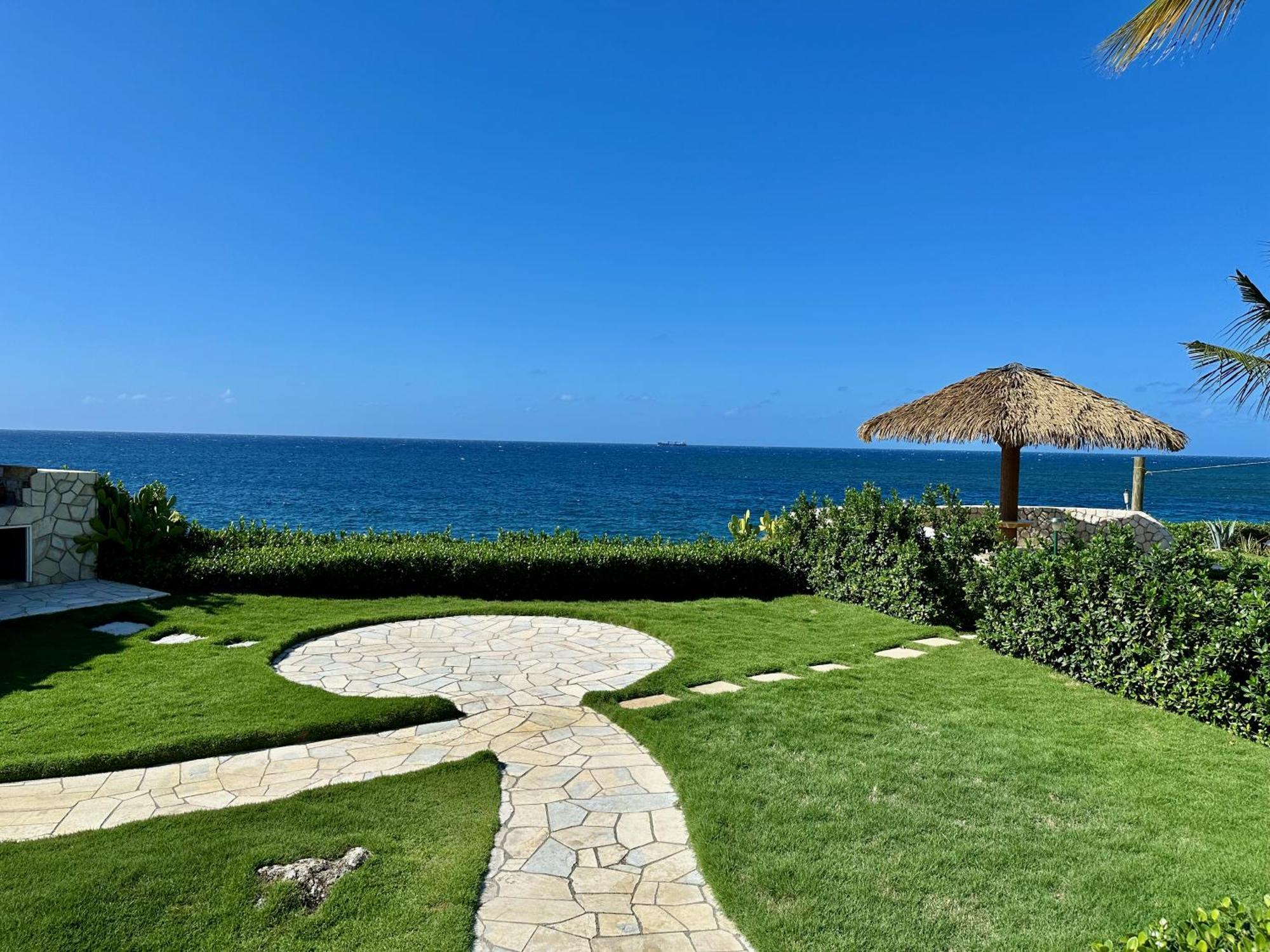 Stunning Ocean View Villa Negril Exteriör bild